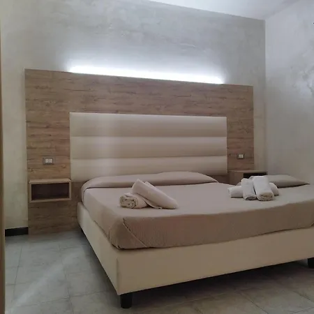 Hotel Cristallo Paestum 3*